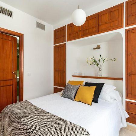 Vr Excelente Ubicacion Luminoso Apt Para Parejas Sevilla Exteriör bild