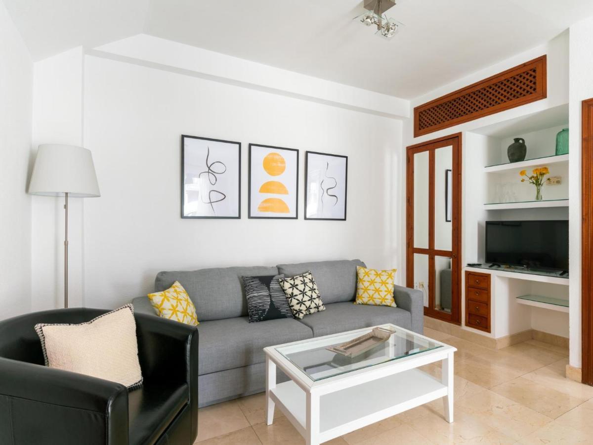 Vr Excelente Ubicacion Luminoso Apt Para Parejas Sevilla Exteriör bild