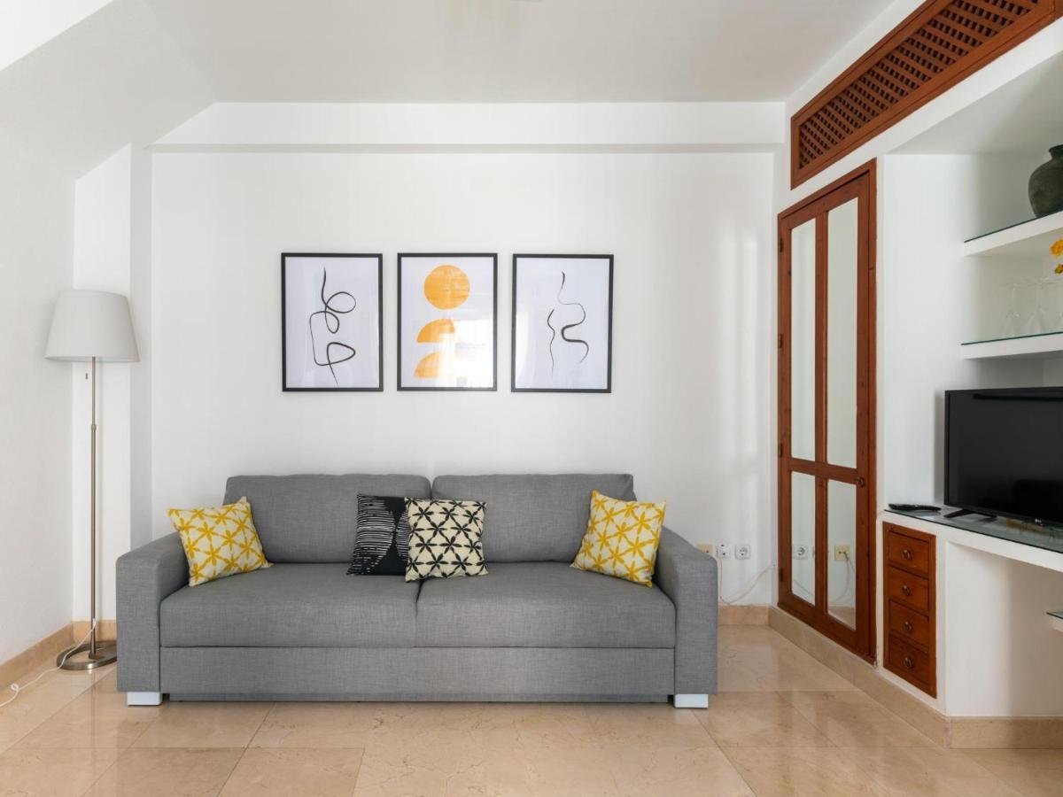 Vr Excelente Ubicacion Luminoso Apt Para Parejas Sevilla Exteriör bild