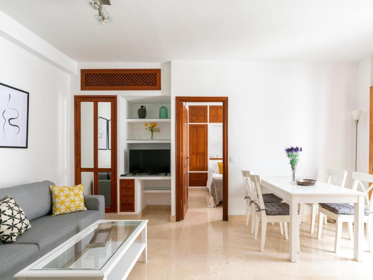 Vr Excelente Ubicacion Luminoso Apt Para Parejas Sevilla Exteriör bild