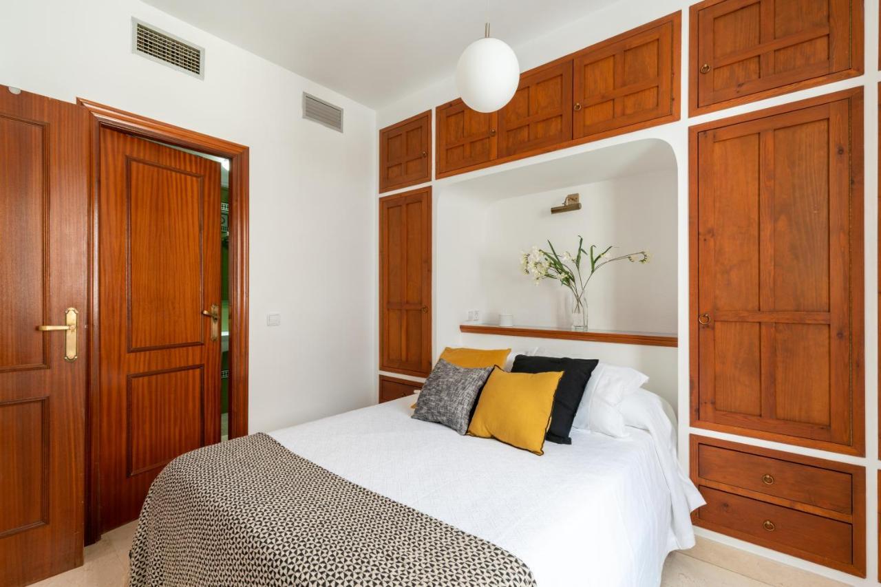 Vr Excelente Ubicacion Luminoso Apt Para Parejas Sevilla Exteriör bild